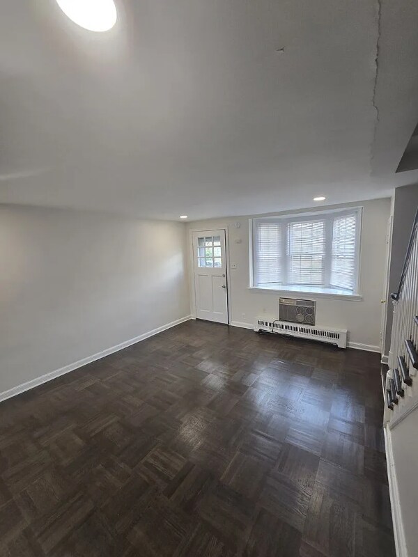 Building Photo - 6449 Marsden St