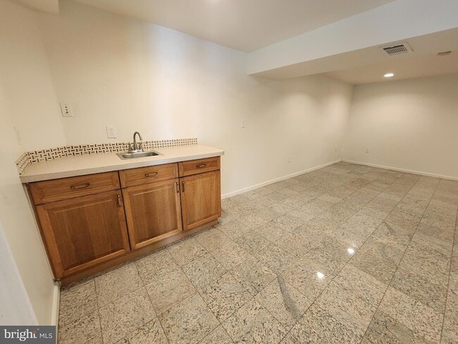 Building Photo - 13805 Fulmer Dr