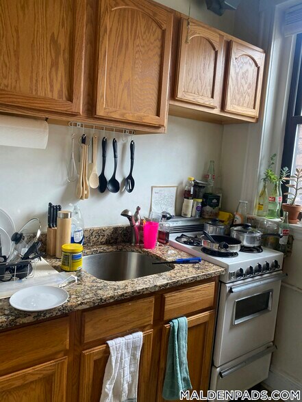 Building Photo - 17-19 Washington St.