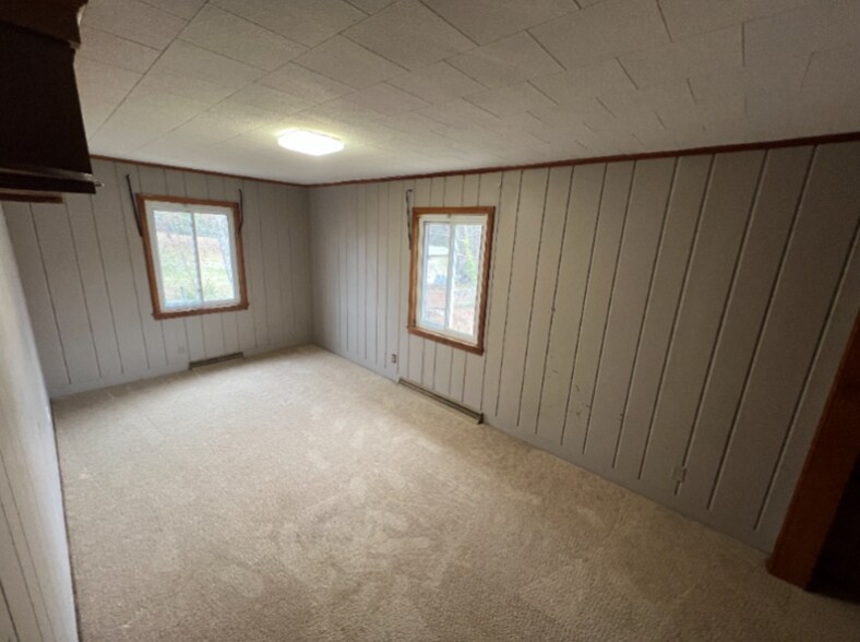 Building Photo - 4757 Kester Mill Rd