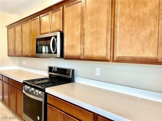 Building Photo - 8819 Burray St