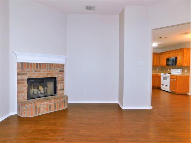 Building Photo - 4709 Alsace Dr