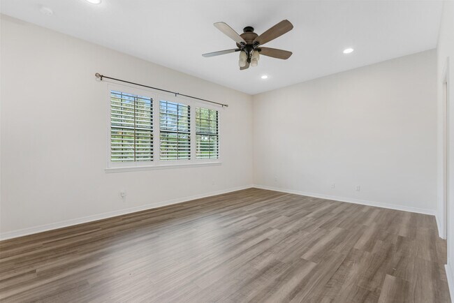 Building Photo - 4615 Siena Cir