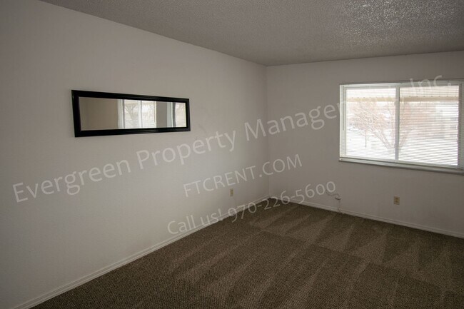 Building Photo - 1705 Heatheridge Rd