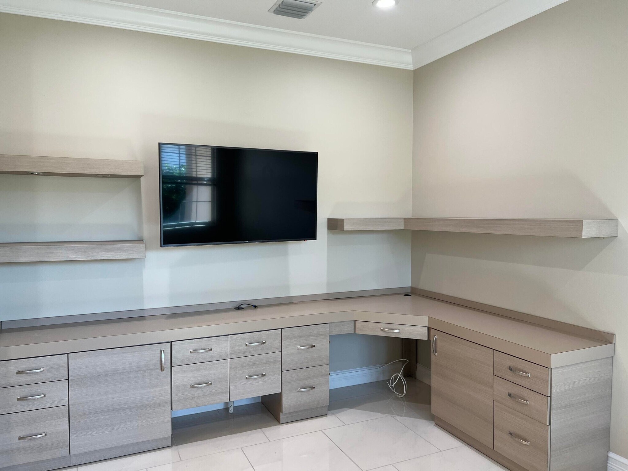 Building Photo - 8375 Cloud Peak Dr