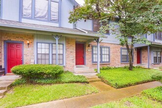 Building Photo - 1411 Gracy Farms Ln