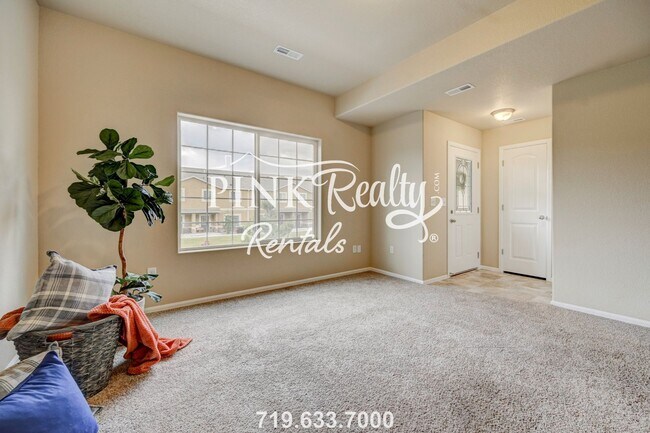 Building Photo - 7577 Black Spruce Heights