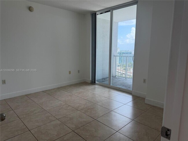 Building Photo - 1250 S Miami Ave