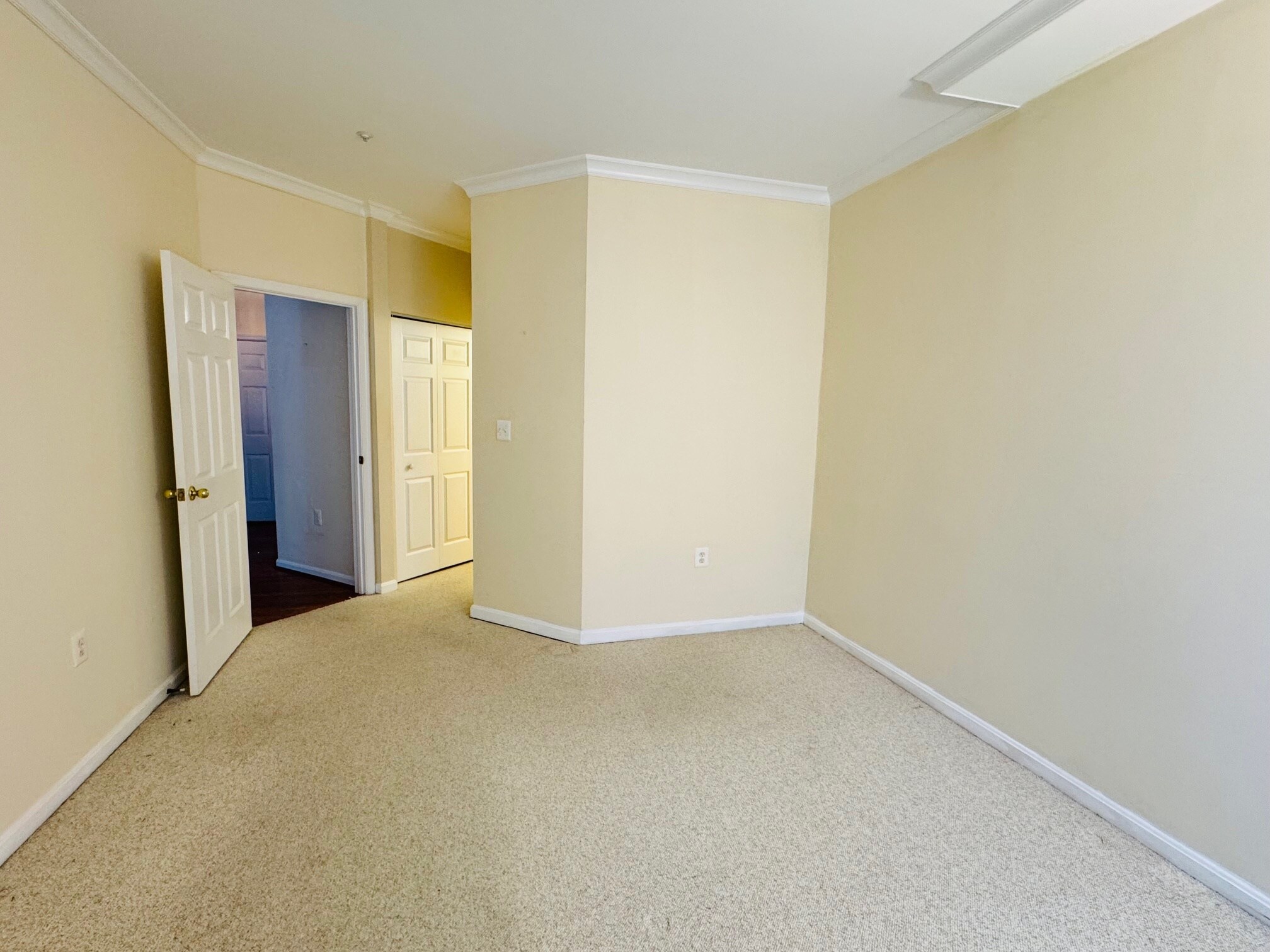 Building Photo - 4137 Fountainside Ln