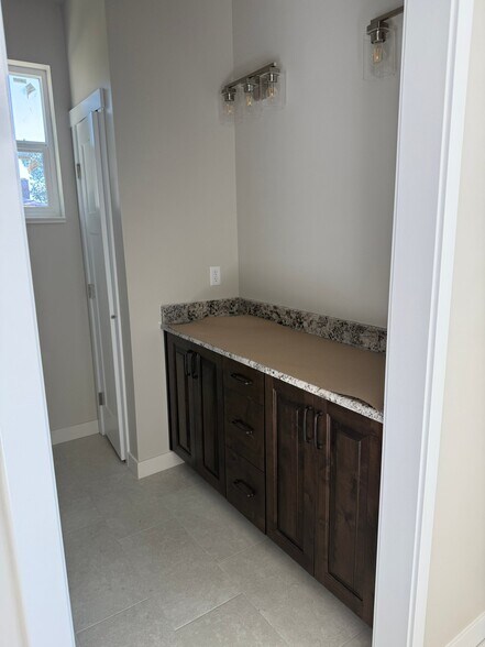 Building Photo - 3071 S 3500 W