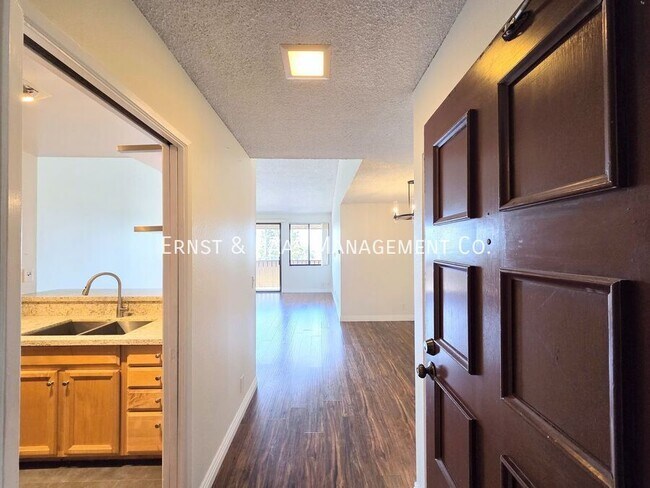 Building Photo - 4170 Elm Ave
