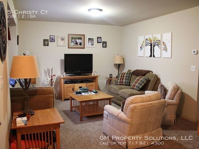 Building Photo - 2 Bedroom 2.5 Bathroom Townhome in Elizabe...