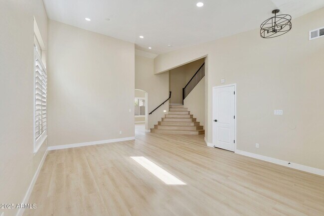 Building Photo - 1737 E Cortez Dr