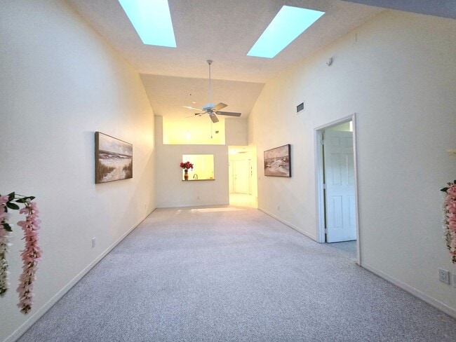 Building Photo - Vero Beach Rentals. Vero Beach Rent, LLC and Property Management Company