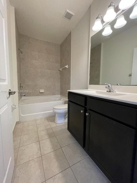 Building Photo - 10600 NW 88th St