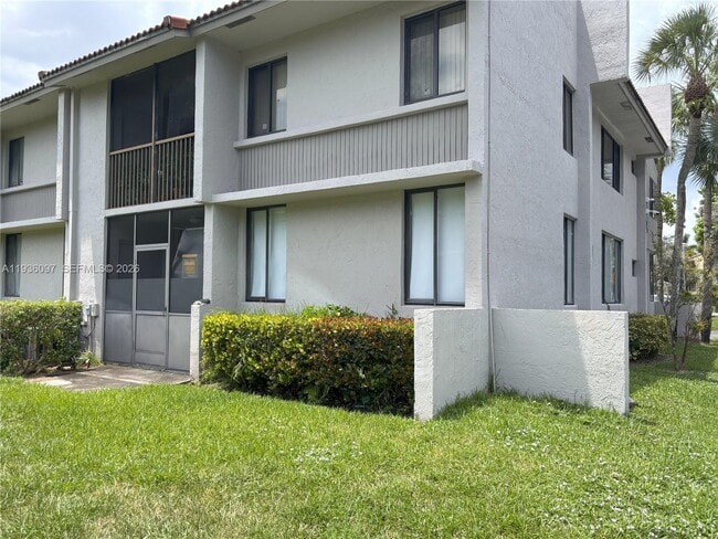 Building Photo - 9501 SW 1st Ct