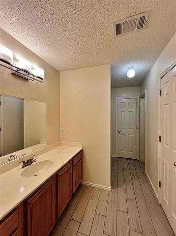 Building Photo - 609 Blueberry Hill Ln