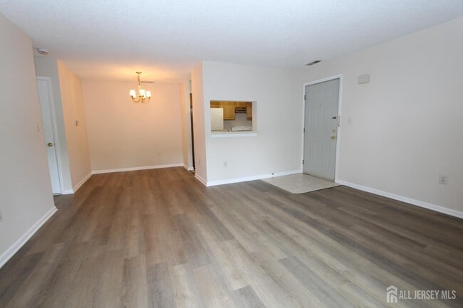 Building Photo - 4707 Ravens Crest Dr