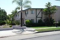 Building Photo - 6944-6954 Coldwater Canyon Ave