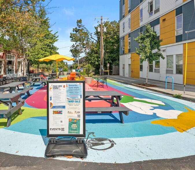NE 30th & KIllingsworth Community Space - 5263 NE 32nd Pl