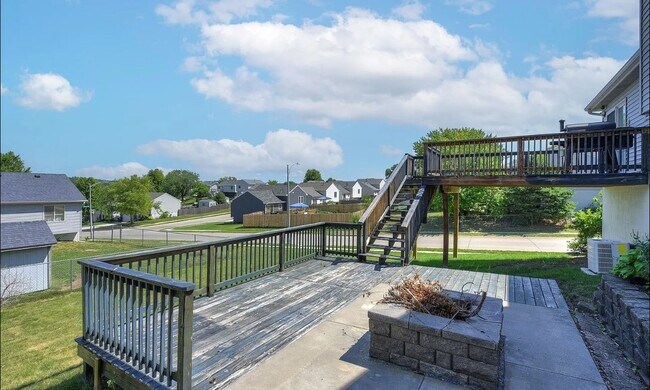 Building Photo - 7910 Redick Ave