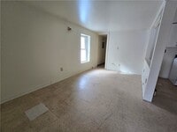 Building Photo - 130 E Elisha St