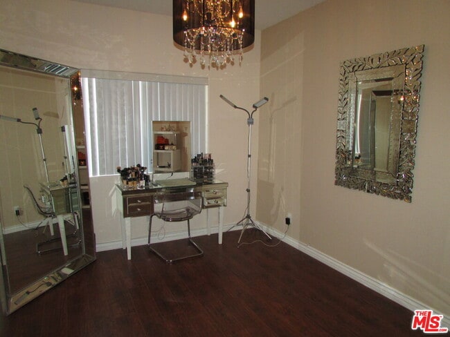 Building Photo - 18718 Lanark St