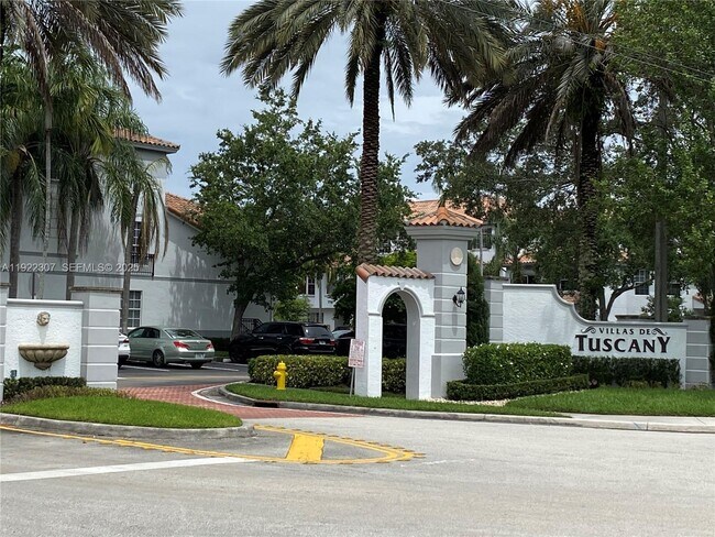 Building Photo - 715 SW 148th Ave