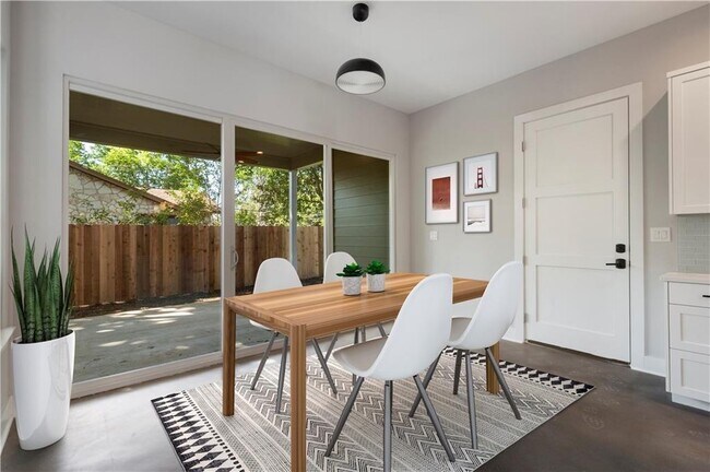 Building Photo - 1107 Stobaugh St