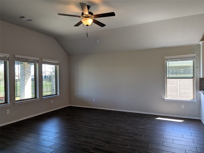 Building Photo - 4431 Stone Ridge Ln