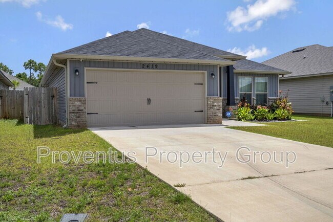 Building Photo - 2419 Privet Berry Dr