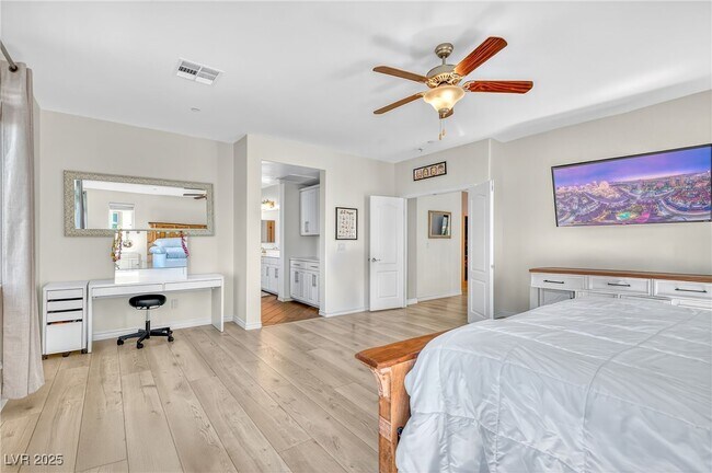 Building Photo - 1129 Via Della Costrella