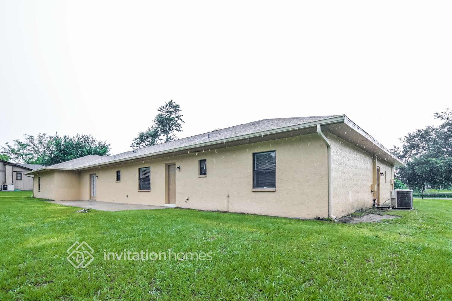 Building Photo - 5840 Carina Trce