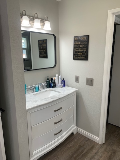 Building Photo - 4641 Cameo Dr