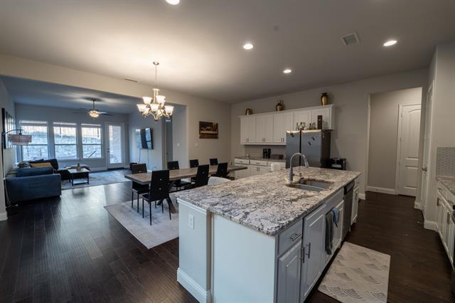 Building Photo - 3612 Elizabeth St