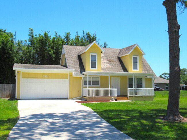 Building Photo - 5310 Palm Dr