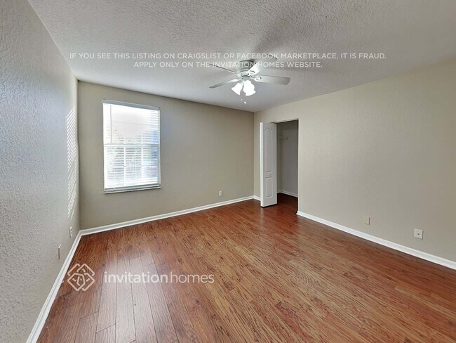 Building Photo - 276 Berenger Walk