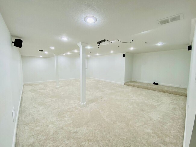 Building Photo - {15808} Hampton Place Two Story Home + Finished Basement + Three Car Garage + Blue Valley HS