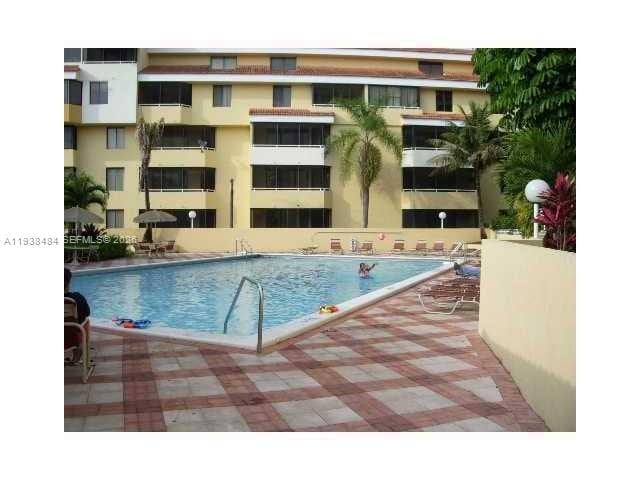 Building Photo - 8255 SW 152nd Ave