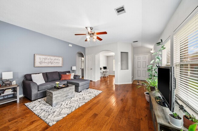 Building Photo - 3414 Oaklawn Pl Dr