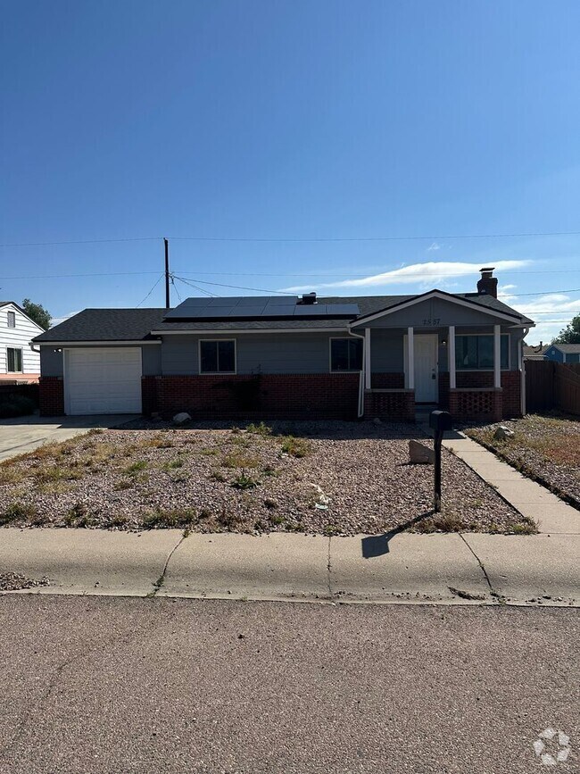 Building Photo - Beautiful 3 Bedroom Home for Rent on Chimayo