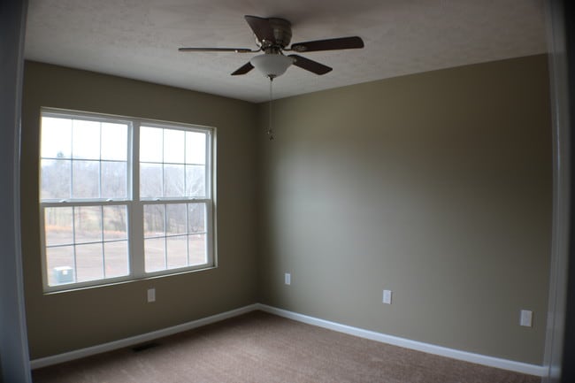 Building Photo - 8 Sugar Maple Ln