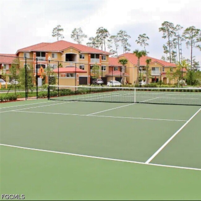 Building Photo - 13100 Bella Casa Cir