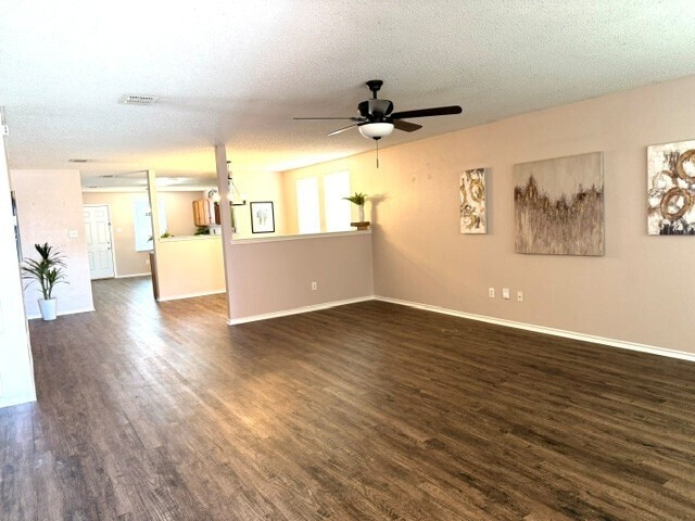 Building Photo - Open floorplan in Fort Worth 3/2/2