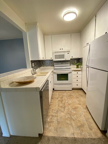 Updated Kitchen with all appliances - 355 S Los Robles Ave
