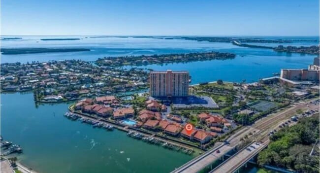 Building Photo - 4790 Brittany Dr S