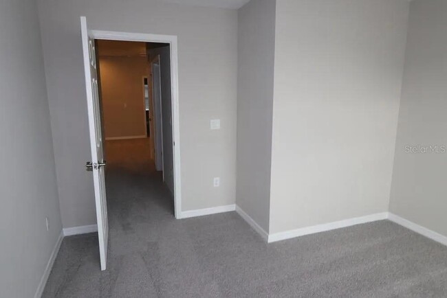 Building Photo - 29897 Southwell Ln