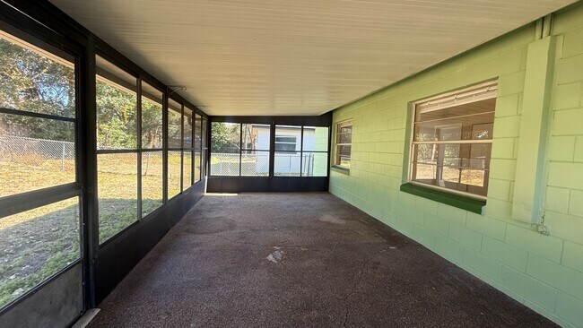 Building Photo - Charming 3-Bedroom Home in Quiet Winter Springs Neighborhood