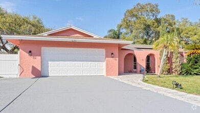 Building Photo - Luxurious FURNISHED 4BR/3BA Pool Home with...