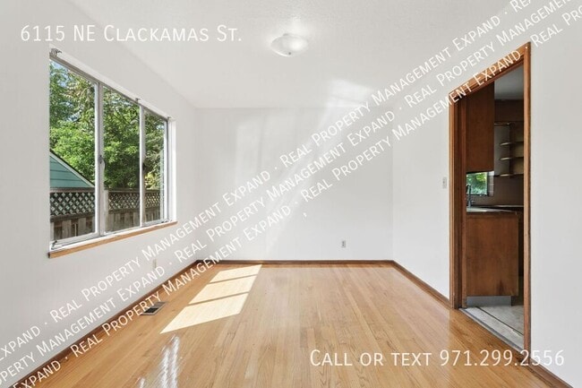 Building Photo - 6115 NE Clackamas St